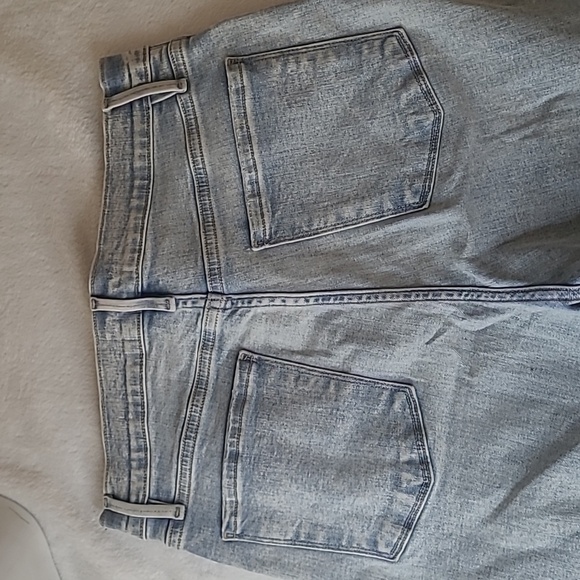 Frame Jean's with cutt-off hem, slender straight leg - Picture 3 of 8